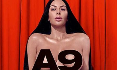 Голая Ким Кардашьан